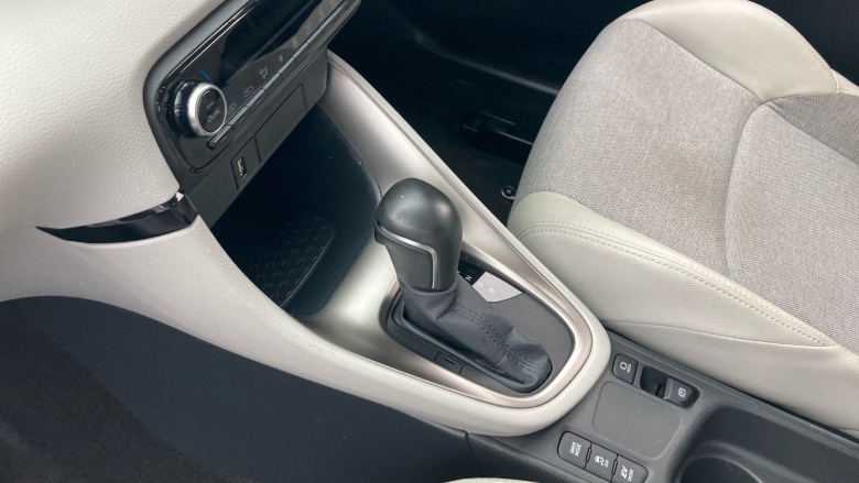 Toyota Yaris 1.5 Hybrid Excel 5dr CVT Hybrid Hatchback